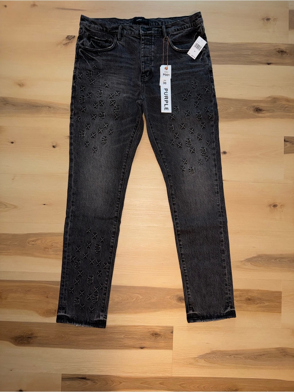 PURPLE BRAND Embossed P0O1
Denim Jeans
